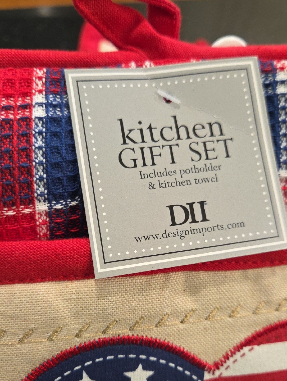 July 4th Set Of 2 Picnic Party Gift Dishcloth Potholder. - Picture 2 of 6